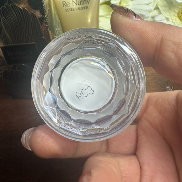 Estée Lauder 3-Pc Re-Nutriv Ultimate Diamond Gift Set NIB - Picture 4 of 12